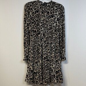 Madison & Hudson Leopard Print Knee Length Long Sleeve Dress Women's Size L EUC